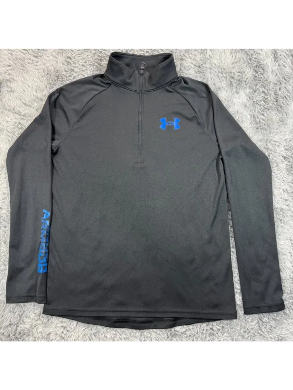 Under Armour UA Tech Shirt Boys YL Black Polyester Performance Activewear Loose